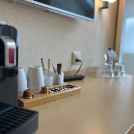 Hotel Felmis Self Check-In Hotel